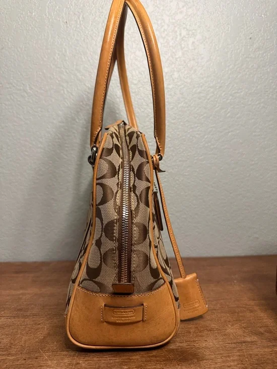 Y2K Coach Brown and Tan Signature Canvas Shoulder Bag with Wallet - Picture 6 of 17